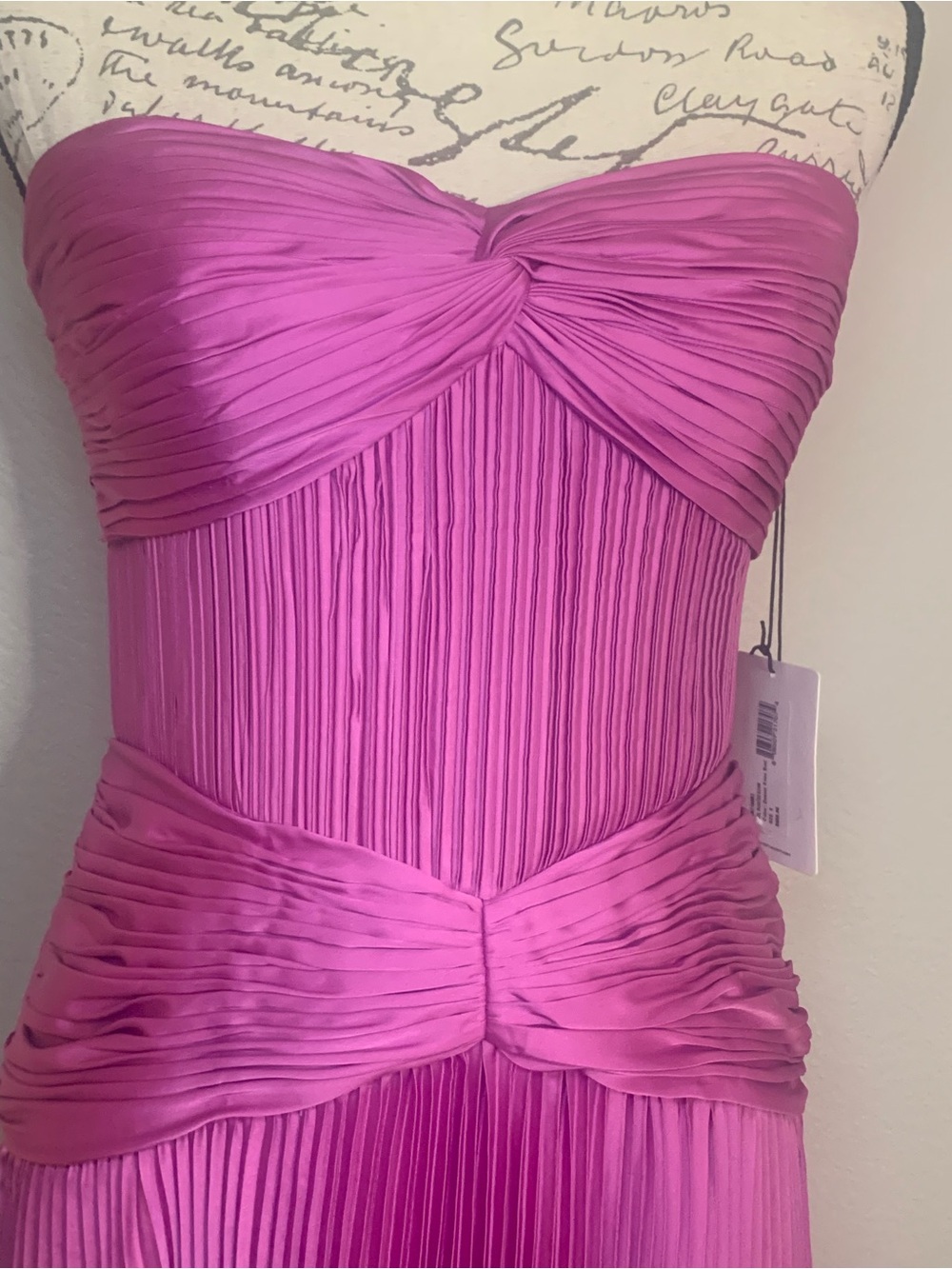 AMUR Del Pleated Strapless Gown in Desert Rose Bud Pink | Size 6 - Picture 4 of 9